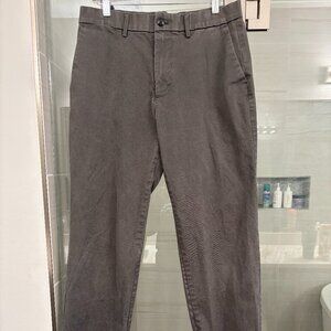 Relaxed Fit Chino